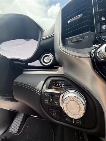 2026 Ram 1500 Tungsten Crew Cab 4x4 5'7" Box