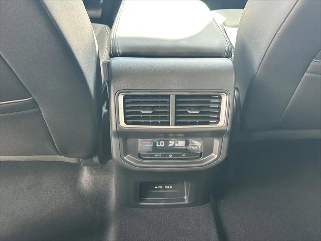 2026 Volkswagen Atlas SE