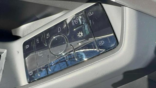 2025 Audi SQ5 Premium Plus TFSI quattro S tronic