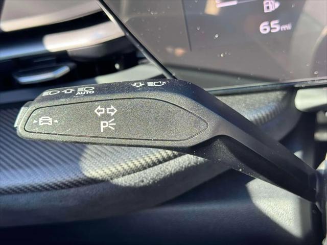 2025 Audi SQ5 Premium Plus TFSI quattro S tronic