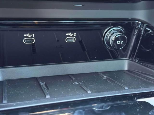 2025 Audi SQ5 Premium Plus TFSI quattro S tronic