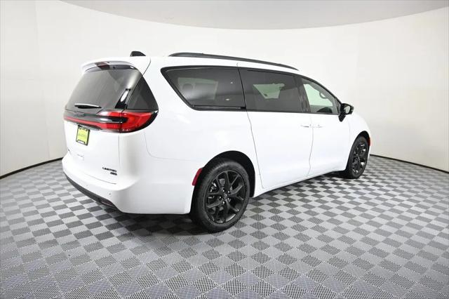 2026 Chrysler Pacifica Limited AWD