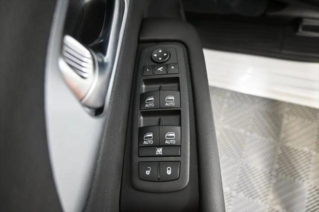 2026 Chrysler Pacifica Limited AWD