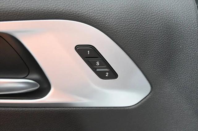 2026 Chrysler Pacifica Limited AWD