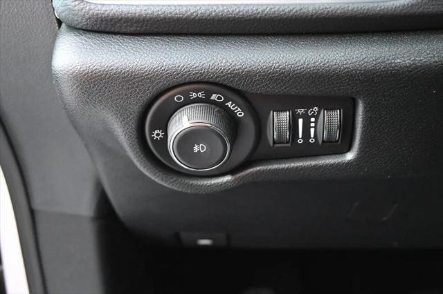 2026 Chrysler Pacifica Limited AWD