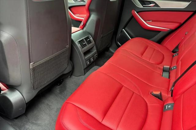 2025 Jaguar F-PACE R-Dynamic S P400 AWD Automatic