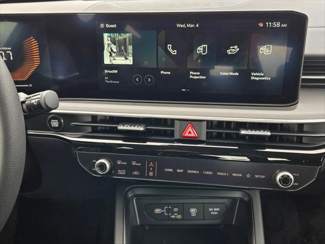 2026 Kia K5 LXS FWD