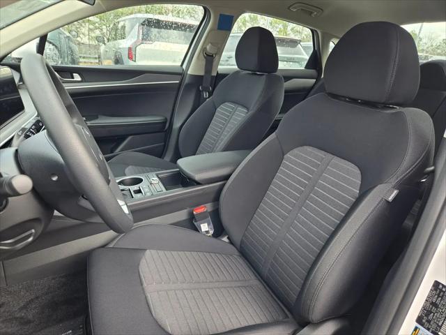 2026 Kia K5 LXS FWD