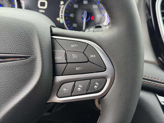 2026 Chrysler Pacifica Pinnacle AWD