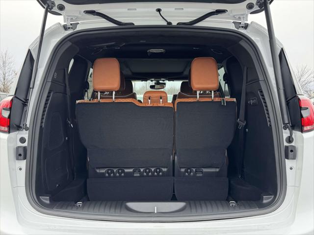 2026 Chrysler Pacifica Pinnacle AWD
