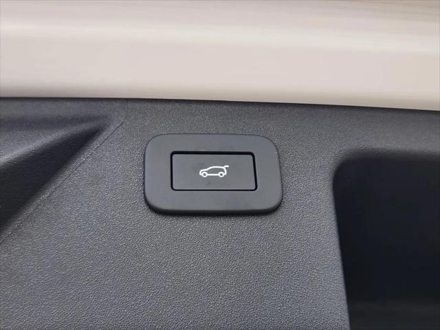 2025 Land Rover Discovery Sport Dynamic SE