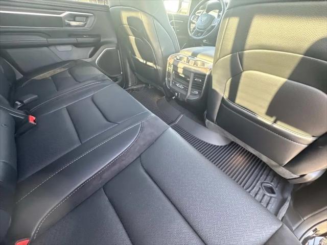 2026 Ram 1500 Laramie Crew Cab 4x4 5'7" Box