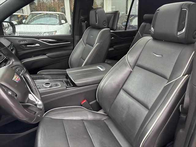 2021 Cadillac Escalade 4WD Sport