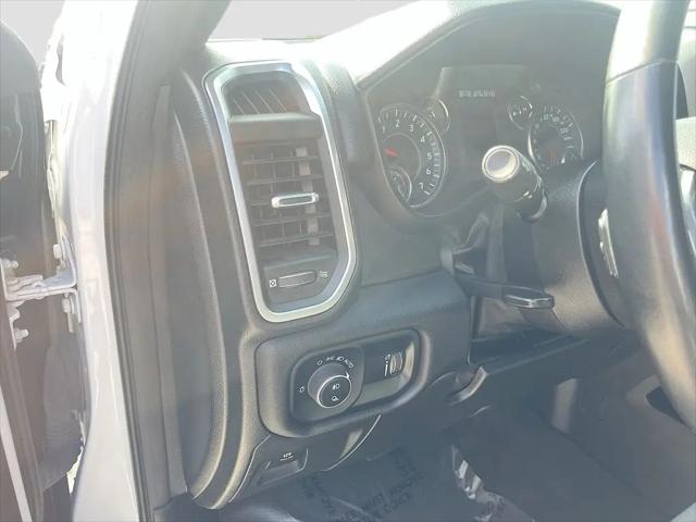2024 Ram 1500 Big Horn Crew Cab 4x2 6'4" Box