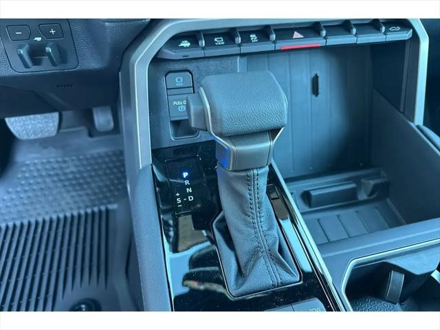 2026 Toyota Tundra Limited CrewMax 5.5' Bed