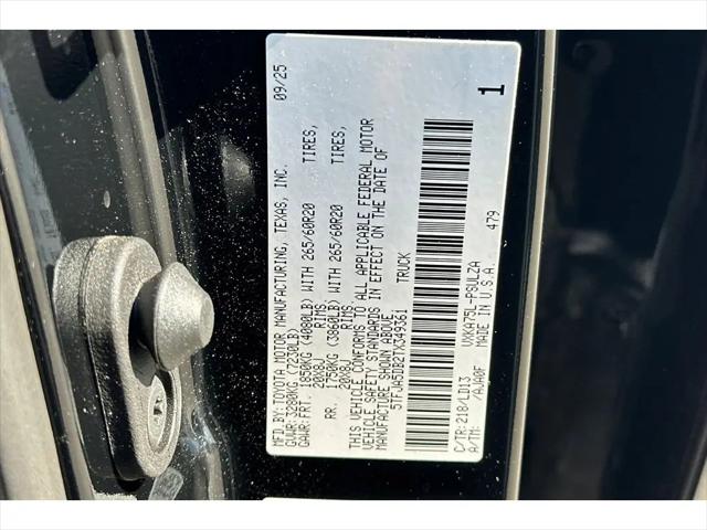 2026 Toyota Tundra Limited CrewMax 5.5' Bed
