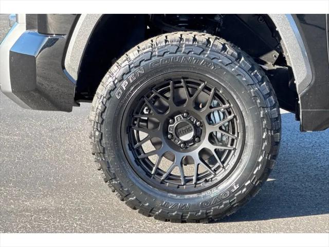 2026 Toyota Tundra Limited CrewMax 5.5' Bed