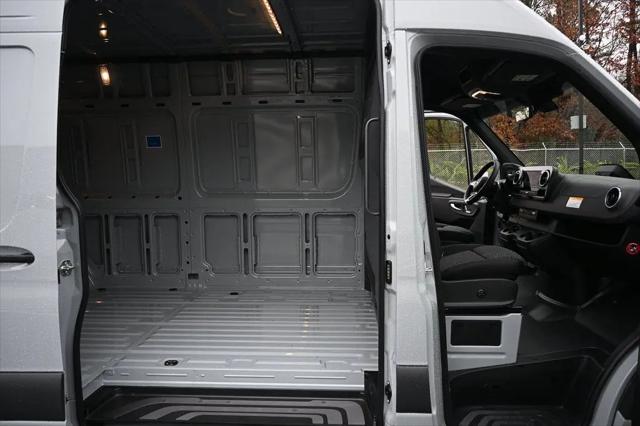2026 Mercedes-Benz Sprinter 3500XD High Roof 4-Cyl Diesel HO