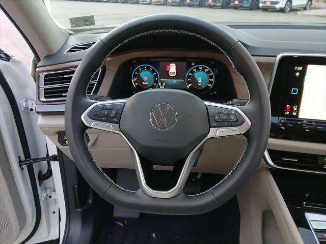 2026 Volkswagen Atlas SE with Technology
