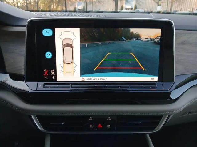 2026 Volkswagen Atlas SE with Technology