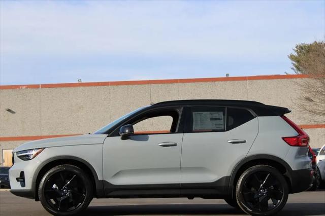 2026 Volvo XC40 Black Edition Ultra, B5 AWD Gas (mild hybrid)
