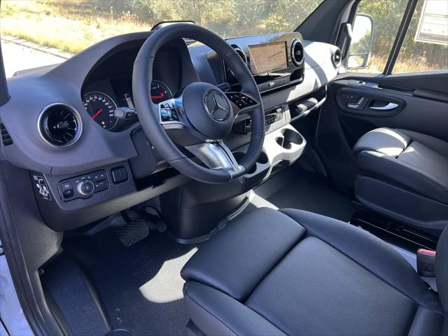 2025 Mercedes-Benz Sprinter 2500 High Roof 4-Cyl Diesel HO