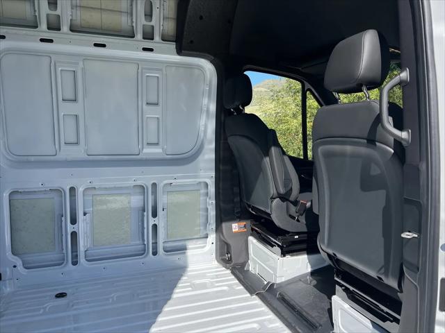 2025 Mercedes-Benz Sprinter 2500 High Roof 4-Cyl Diesel HO