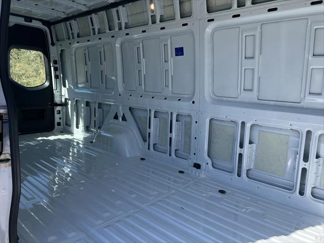 2025 Mercedes-Benz Sprinter 2500 High Roof 4-Cyl Diesel HO