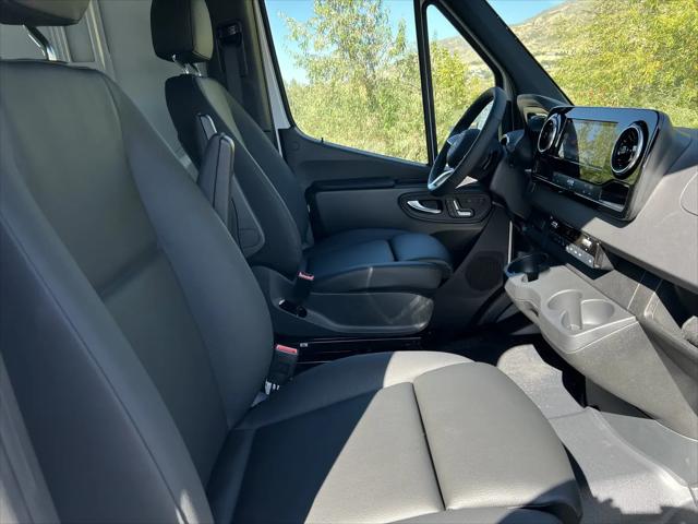 2025 Mercedes-Benz Sprinter 2500 High Roof 4-Cyl Diesel HO