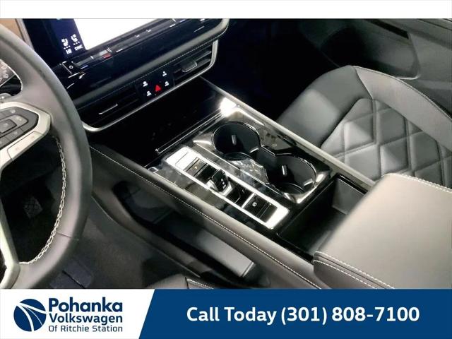 2026 Volkswagen Atlas SE with Technology