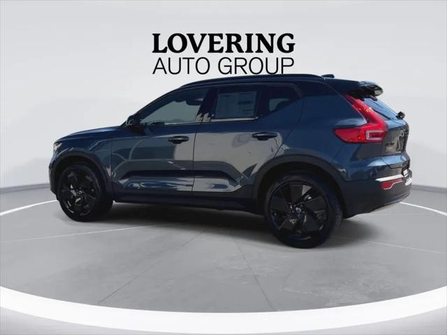 2026 Volvo XC40 Black Edition Ultra, B5 AWD Gas (mild hybrid)