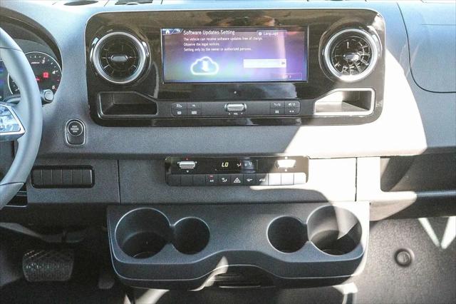 2026 Mercedes-Benz Sprinter 2500 Standard Roof 4-Cyl Diesel HO
