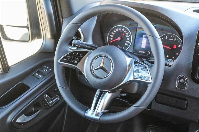 2026 Mercedes-Benz Sprinter 2500 Standard Roof 4-Cyl Diesel HO