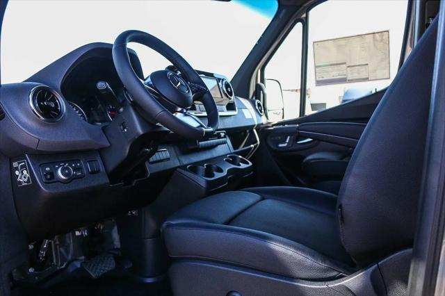 2026 Mercedes-Benz Sprinter 2500 Standard Roof 4-Cyl Diesel HO