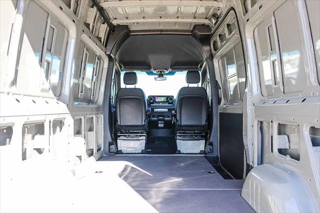 2026 Mercedes-Benz Sprinter 2500 Standard Roof 4-Cyl Diesel HO