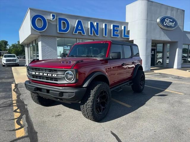 2025 Ford Bronco Base for sale in New Haven, IN