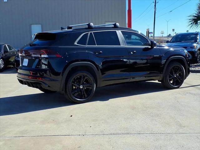 2026 Volkswagen Atlas Cross Sport SEL R-Line Black