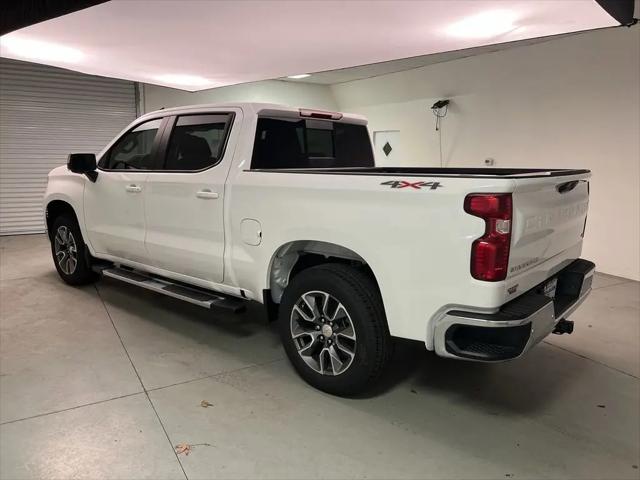 2026 Chevrolet Silverado 1500 4WD Crew Cab Standard Bed LT