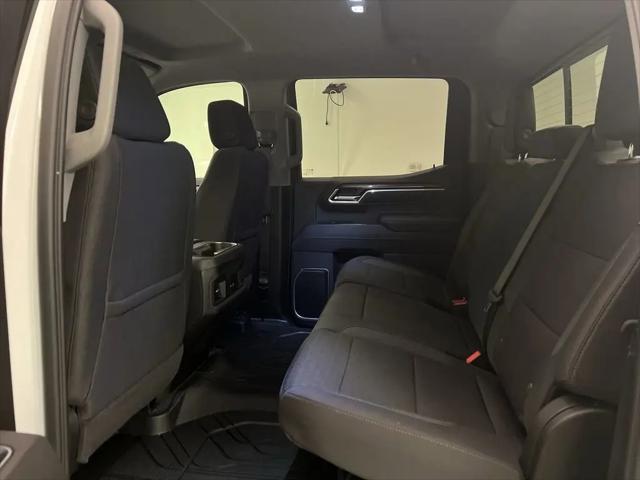 2026 Chevrolet Silverado 1500 4WD Crew Cab Standard Bed LT