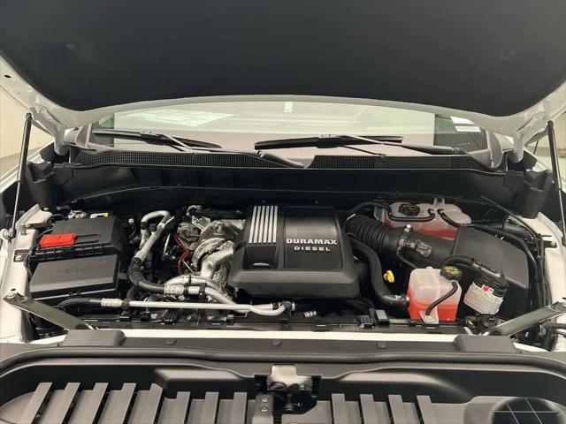 2026 Chevrolet Silverado 1500 4WD Crew Cab Standard Bed LT