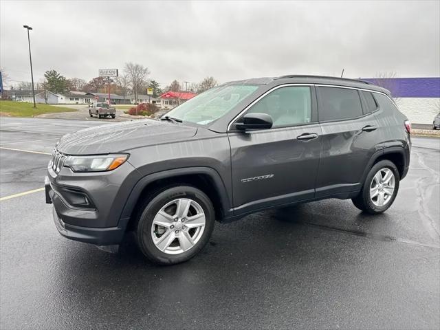 2022 Jeep Compass Latitude FWD