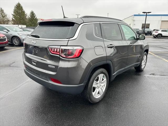 2022 Jeep Compass Latitude FWD