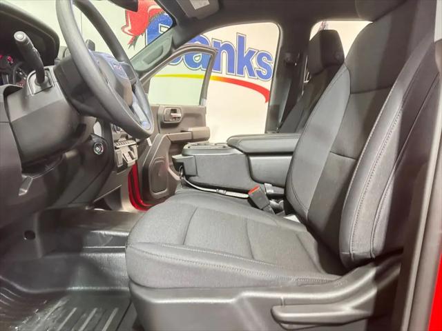 2026 GMC Sierra 1500 Crew Cab, Short Bed, Pro, 4WD