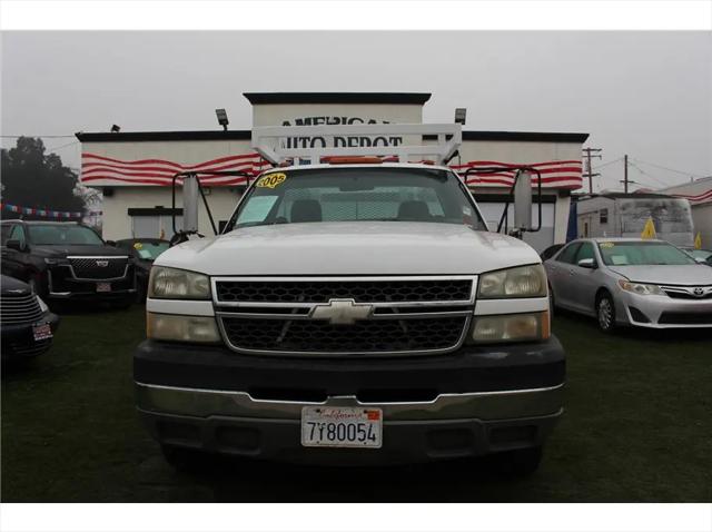 2005 Chevrolet Silverado 3500 Work Truck