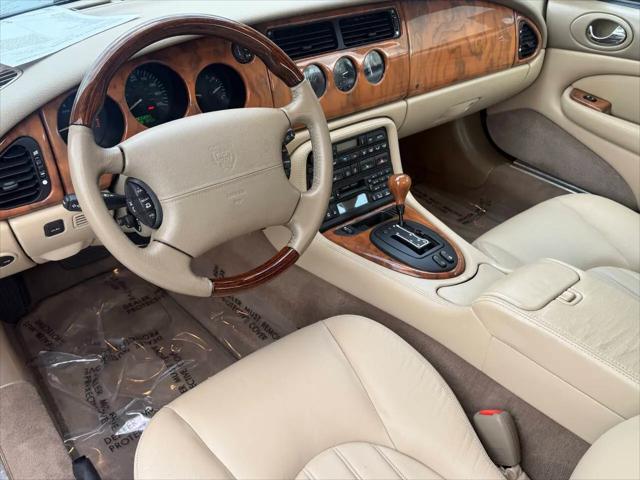 2001 Jaguar XK8 Standard