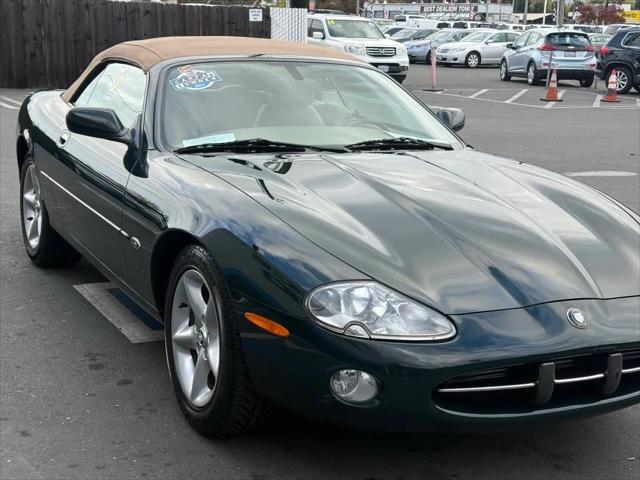 2001 Jaguar XK8 Standard