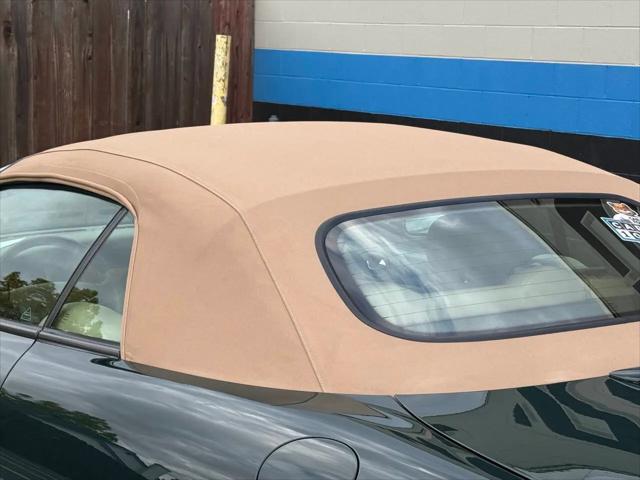 2001 Jaguar XK8 Standard