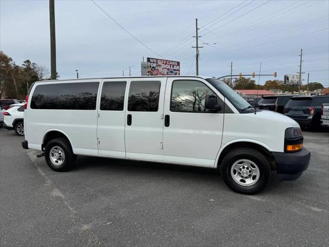 2019 Chevrolet Express LS