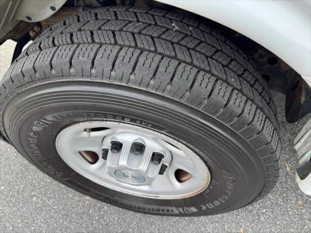 2019 Chevrolet Express LS
