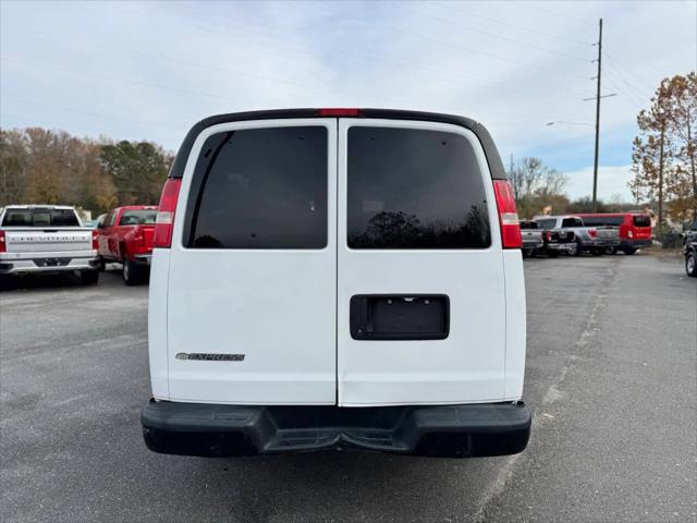 2019 Chevrolet Express LS